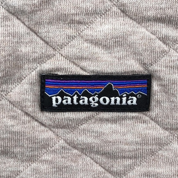 Patagonia Sweatshirt Womens Small Beige Organic Cotton Quilt Crew Pullover Logo - Picture 11 of 12